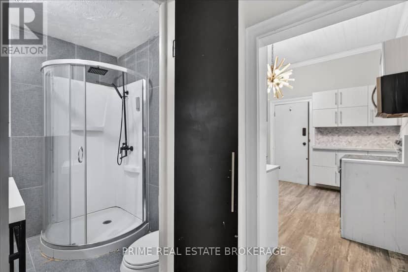 42 Bruce Street — photo 13 of 34