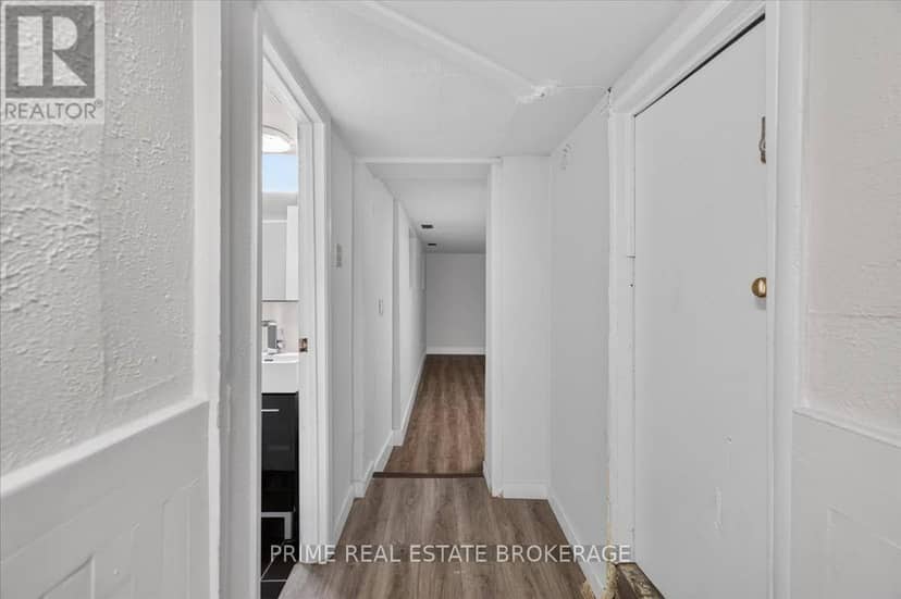 42 Bruce Street — photo 29 of 34