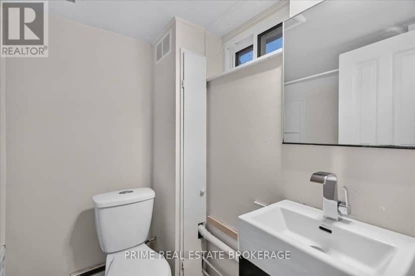 42 Bruce Street — photo 30 of 34