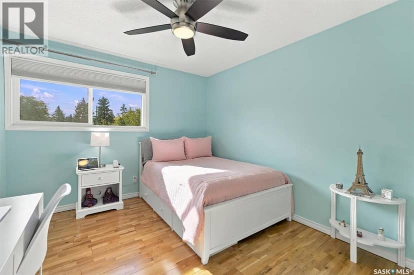 42 Kootenay DRIVE — photo 21 of 40