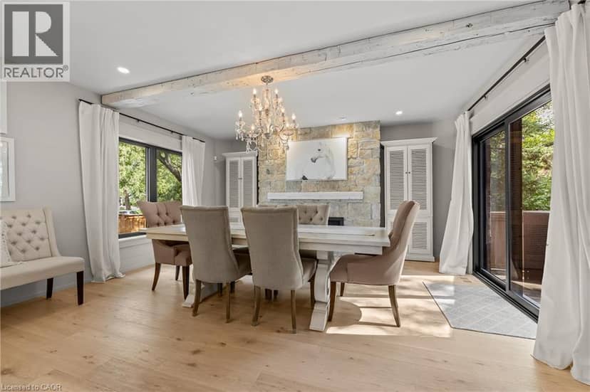 139 ALLAN Street — photo 18 of 39