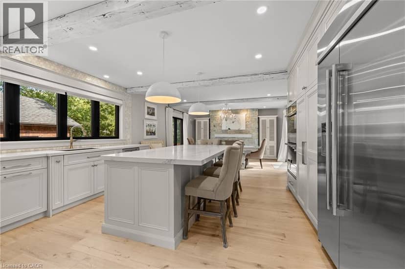 139 ALLAN Street — photo 15 of 39