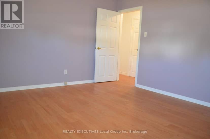 125 Ottawa Avenue — photo 26 of 40