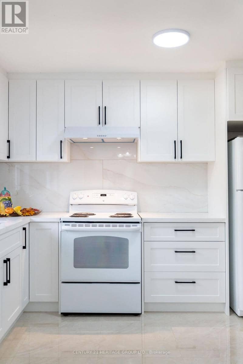 37 Gambello Crescent — photo 15 of 40