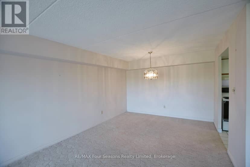 505 - 172 Eighth Street — photo 22 of 40