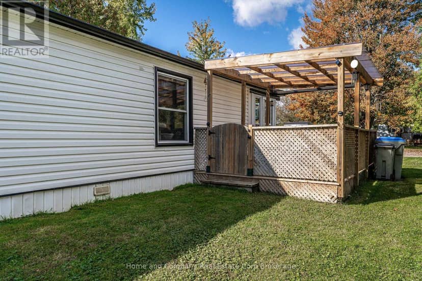 114 Oak Street — photo 24 of 29