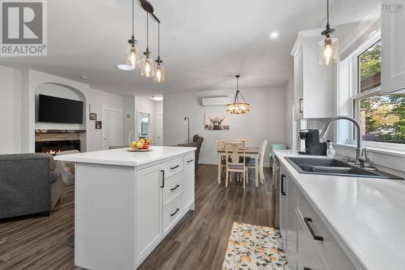 60 Skippers Lane, Lakeridge — photo 10 of 40