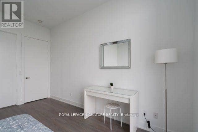 UPH03 - 5180 Yonge Street — photo 26 of 32