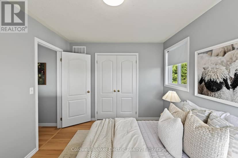2334 Marsdale Drive — photo 26 of 40