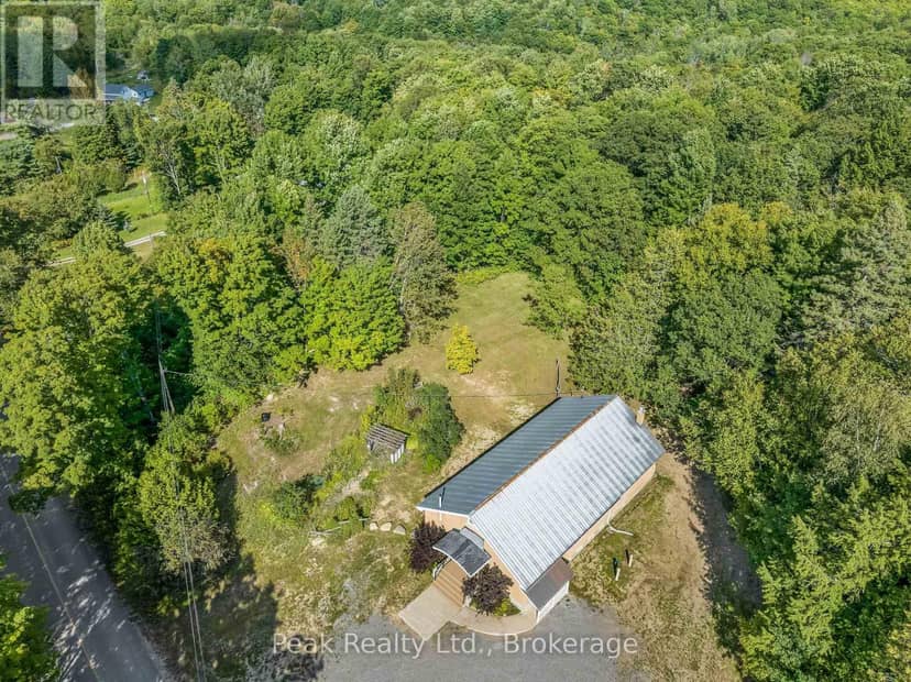1812 Frontenac Road, Greater Madawaska, photo 5