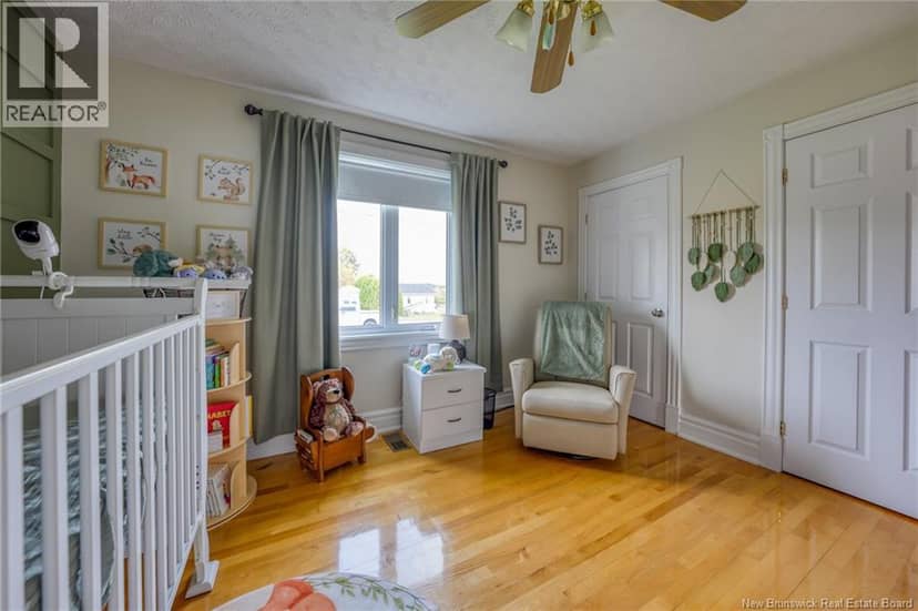 76 Rue McClure — photo 32 of 40