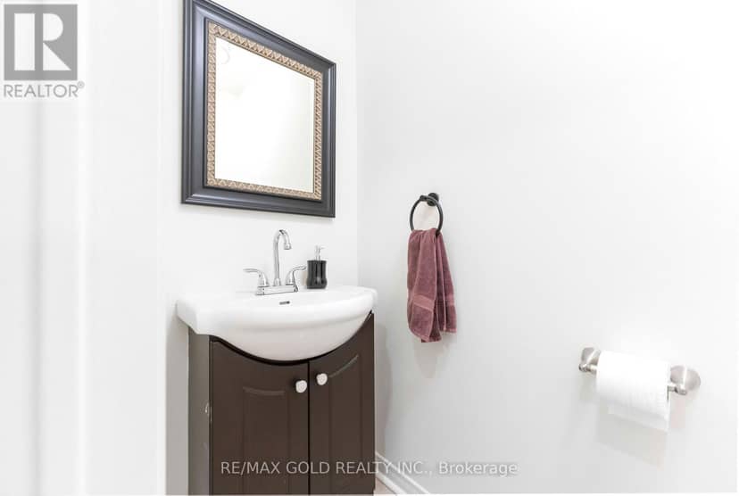 299 Delaney Drive — photo 14 of 40