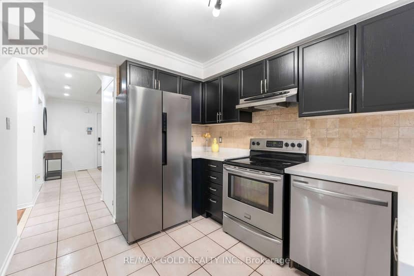 299 Delaney Drive — photo 21 of 40