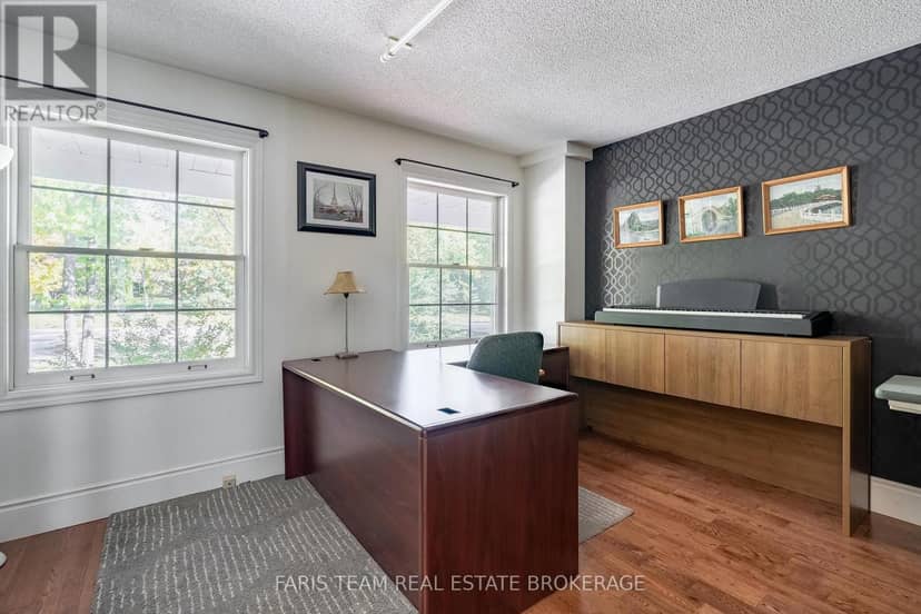 12 Valley View Drive — photo 11 of 26