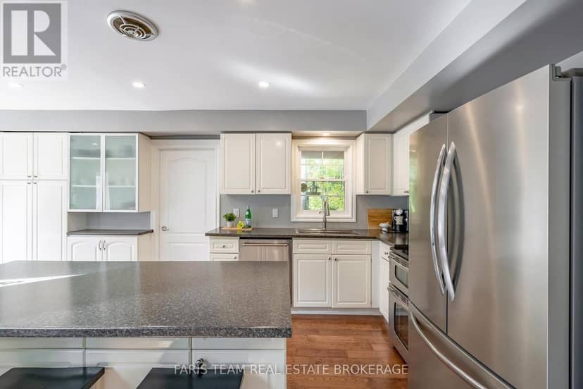 12 Valley View Drive, Springwater, photo 4