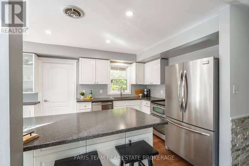 12 Valley View Drive, Springwater, photo 5