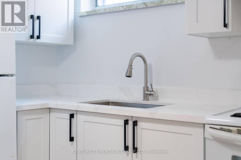 37 Gambello Crescent — photo 36 of 40