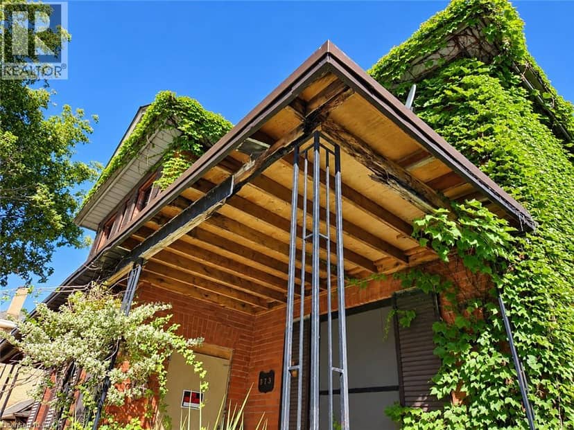 371 HUNTER Street — photo 2 of 10
