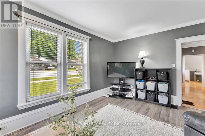123 Blandford Street — photo 10 of 40