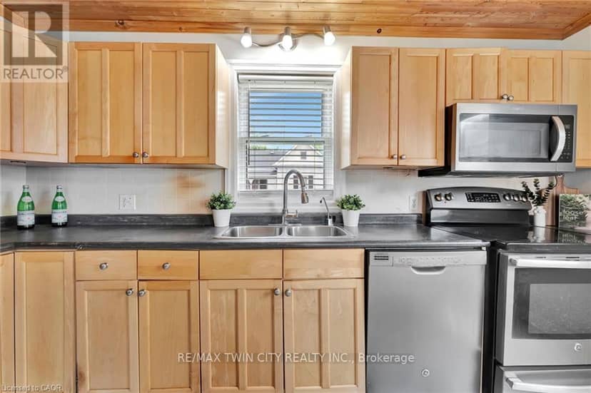 123 Blandford Street — photo 15 of 40