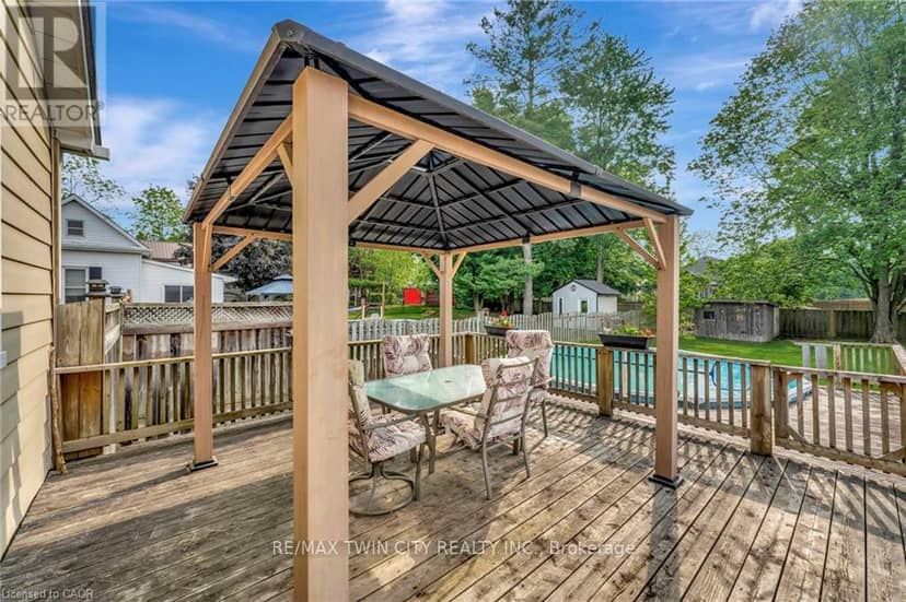 123 Blandford Street — photo 33 of 40