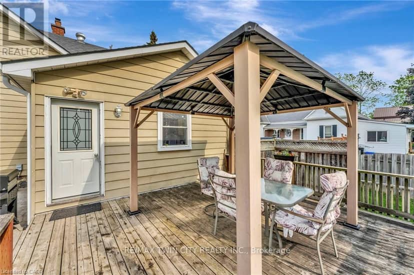 123 Blandford Street — photo 34 of 40
