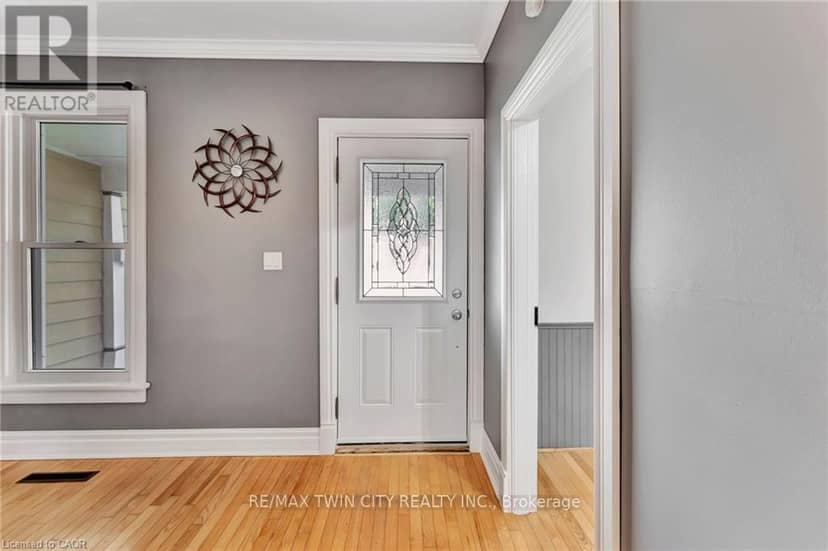 123 Blandford Street, East Zorra-Tavistock, photo 5
