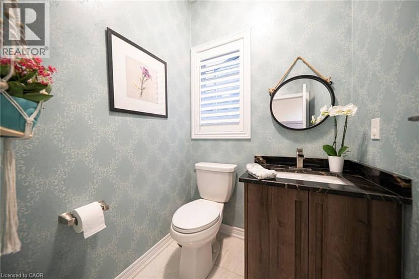 73 ELEANOR Avenue — photo 31 of 36