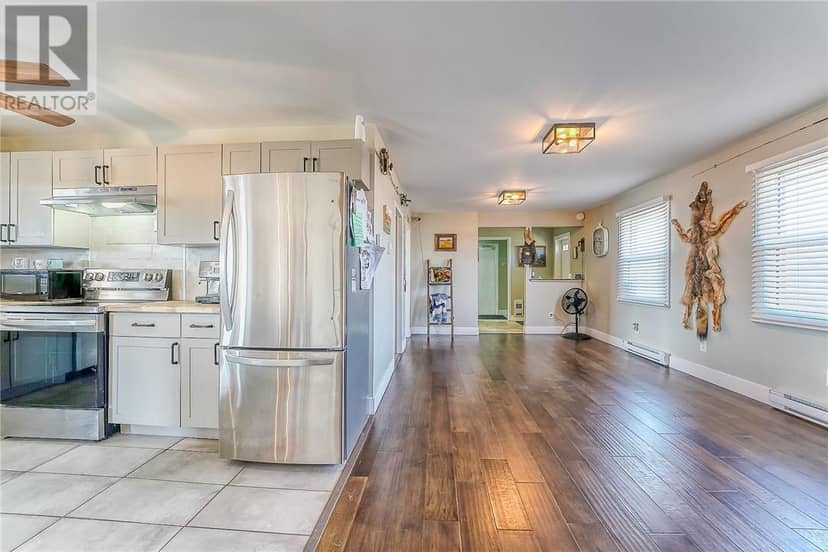 38 B ARTHUR Avenue — photo 13 of 40