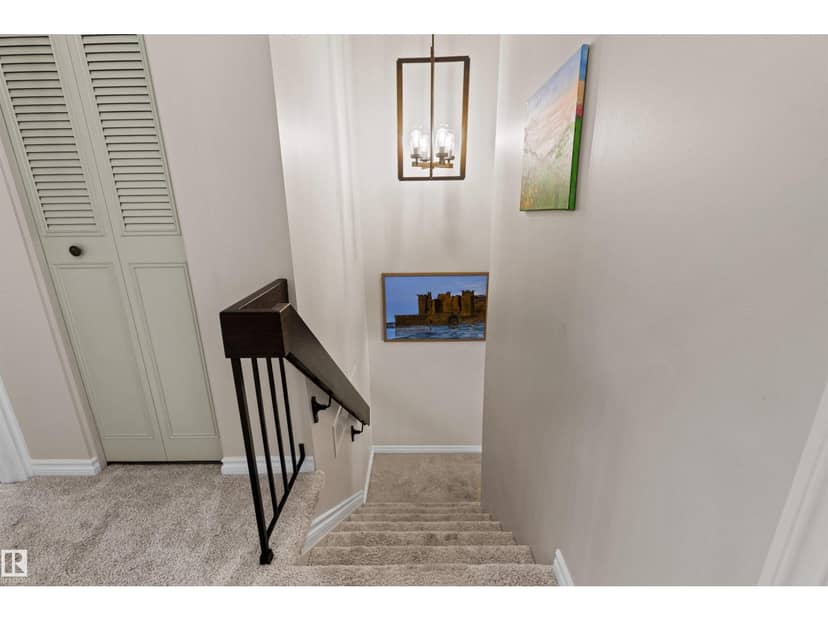 11118 23A AV NW — photo 31 of 40