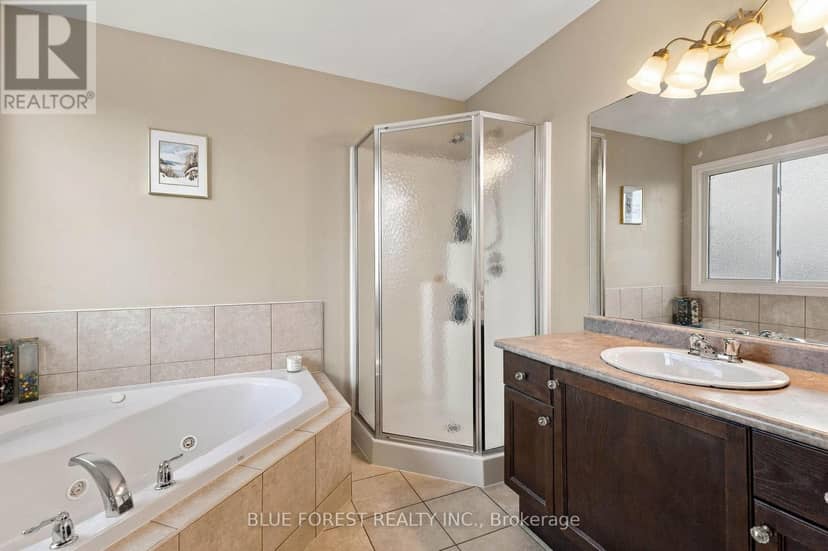 3224 Meadowgate Boulevard — photo 20 of 37
