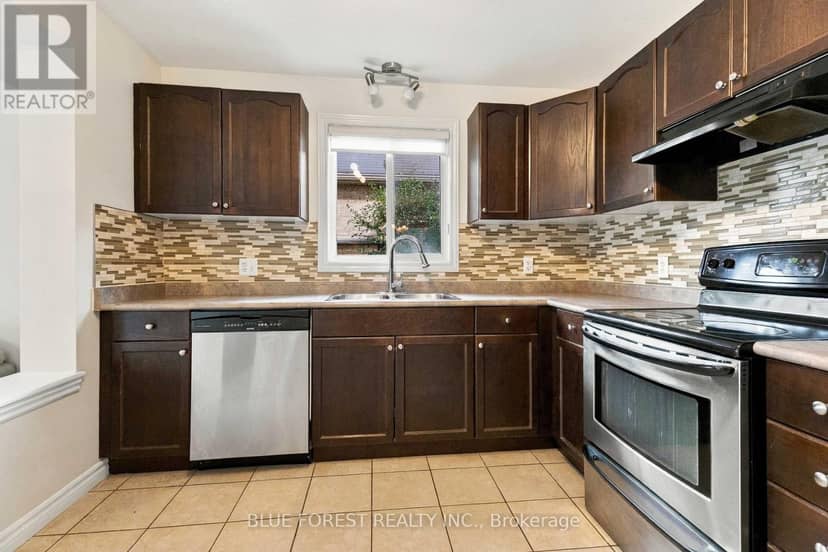 3224 Meadowgate Boulevard, London South, photo 8