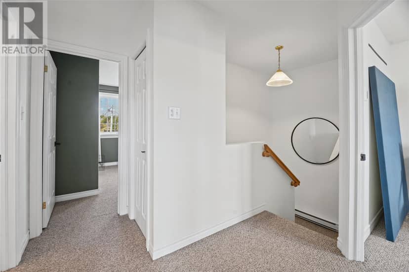 6 Ricketts Road — photo 13 of 29