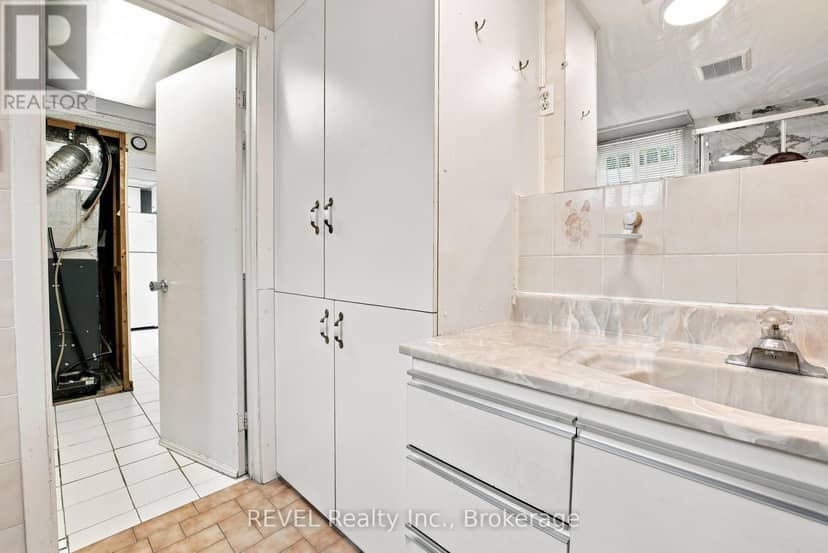 330 Waverly Street — photo 38 of 39