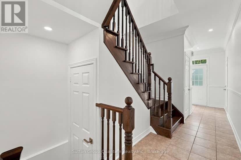 2435 Montagne Avenue — photo 26 of 40