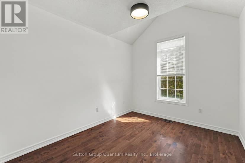 2435 Montagne Avenue — photo 28 of 40