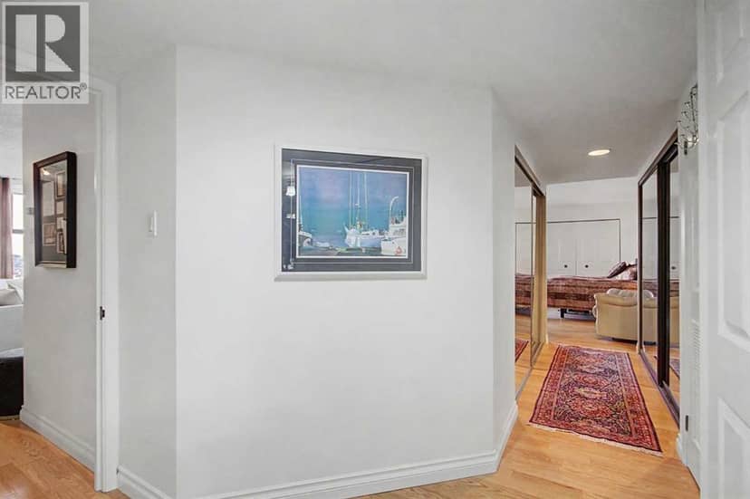 2003, 1100 8 Avenue SW — photo 19 of 36