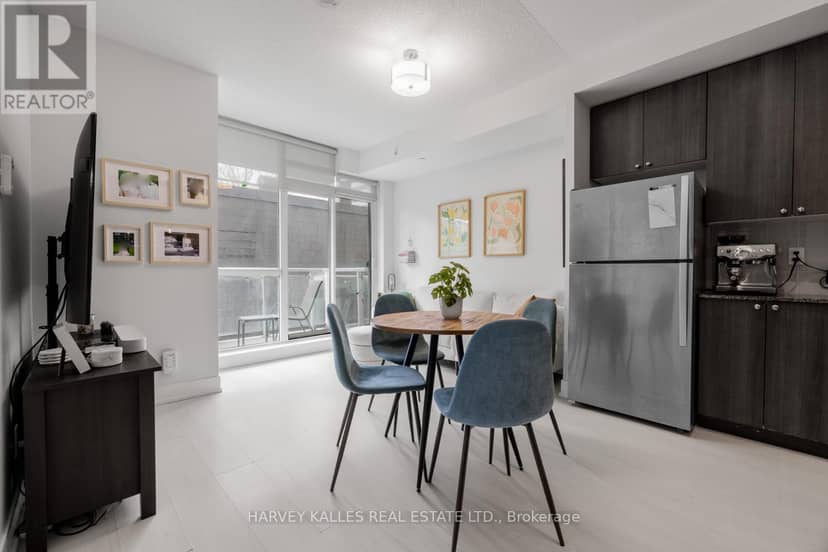 202 - 68 Merton Street — photo 2 of 17
