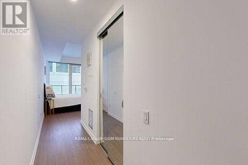 602 - 101 Peter Street — photo 6 of 31