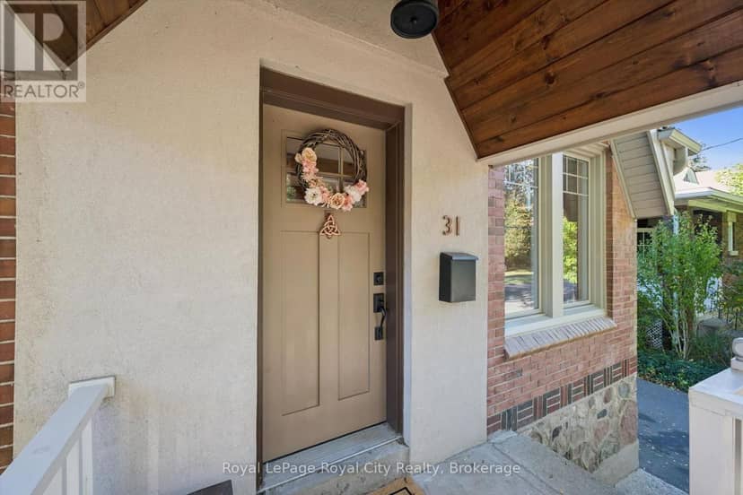 31 James Street W, Guelph, photo 3