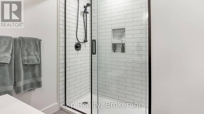 220 Lake Rosalind Road 2A — photo 35 of 40