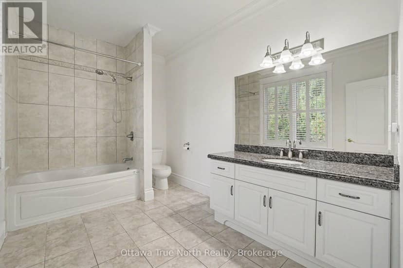 5884 Earlscourt Crescent — photo 35 of 40
