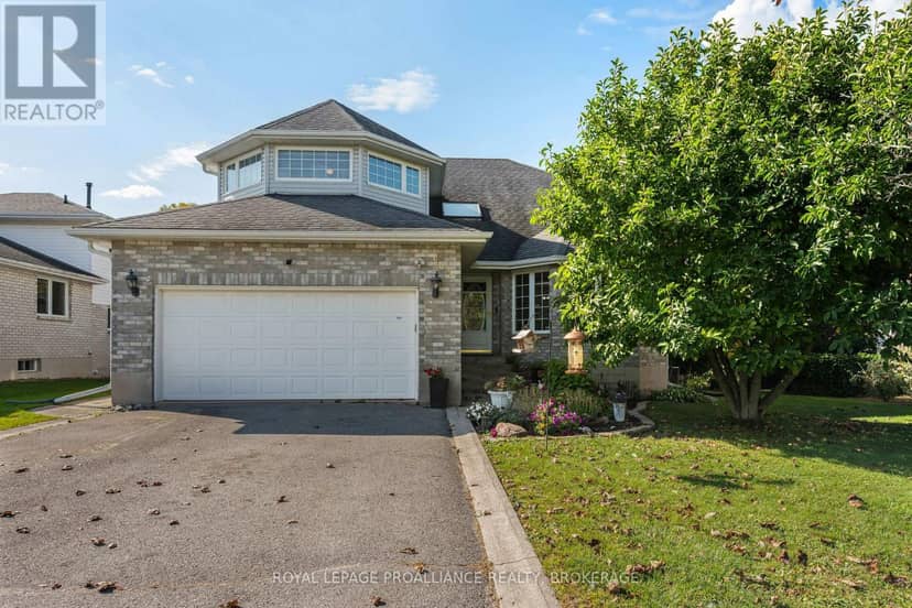 605 Fernmoor Drive, Kingston, photo 2