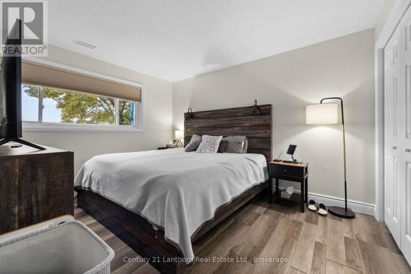 212 Main Street — photo 27 of 40