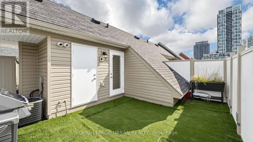 2 - 76 Munro Street — photo 34 of 37