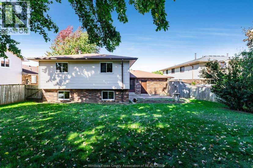 55 Windwood DRIVE — photo 33 of 40