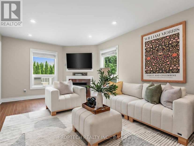 47 Topham Crescent — photo 14 of 35