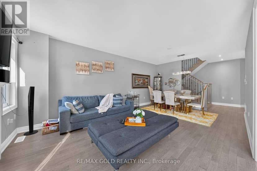 236 Eighth Avenue — photo 10 of 40