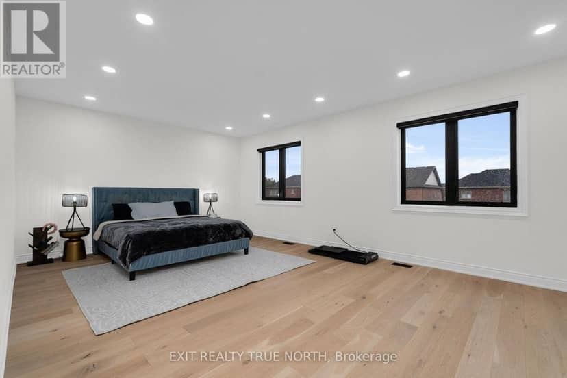 106 Rugman Crescent — photo 31 of 40