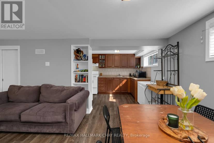254 St Vincent Street — photo 13 of 28
